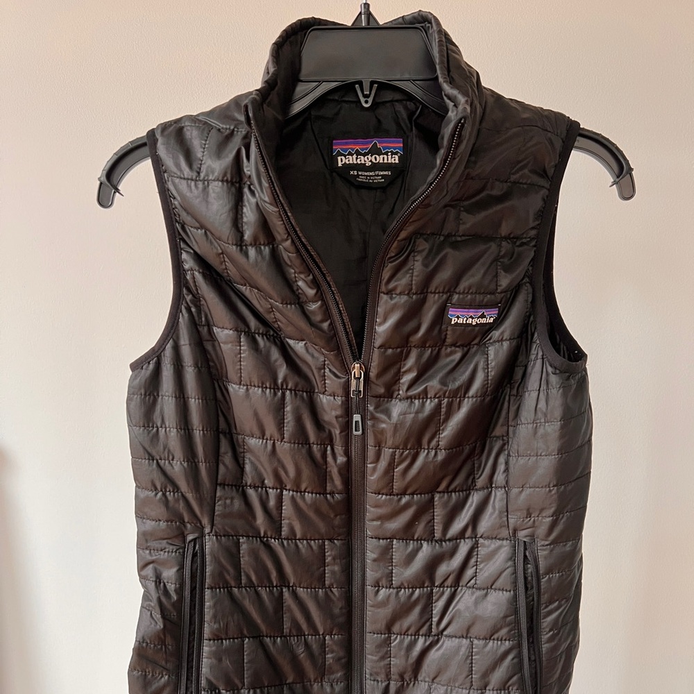 Patagonia Black Quilted Vest